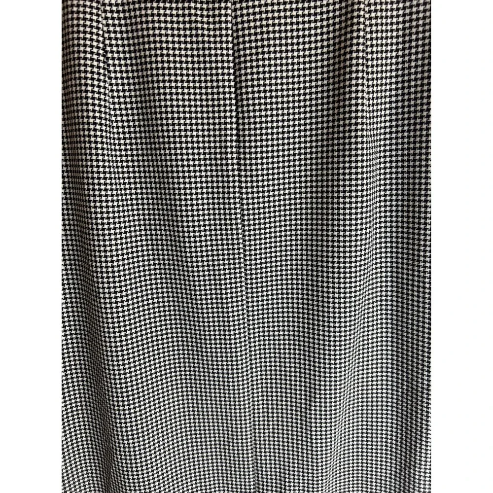 Calvin Klein NWOT‎ size 12P black & white gingham/houndstooth midi skirt